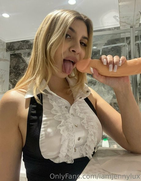 iamjennylux pornstar archive