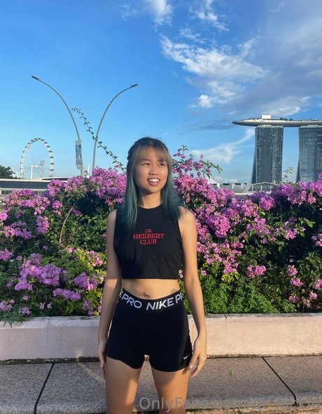 qt jackie model sexy gallery