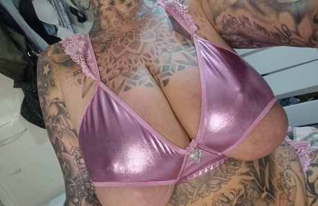 Katherine Masterman sexy star photo