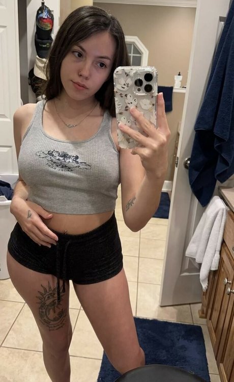 pintsizejen model art pics