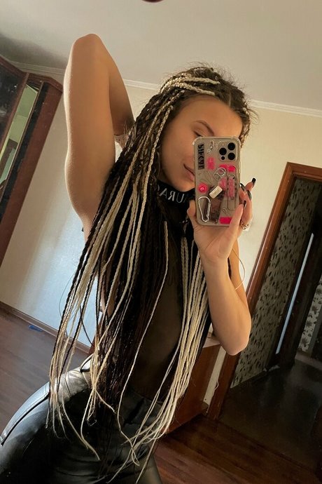 lucysunshinefree xxx actress img