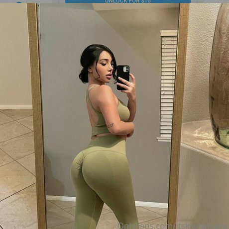 Kiara Marie star sex picture