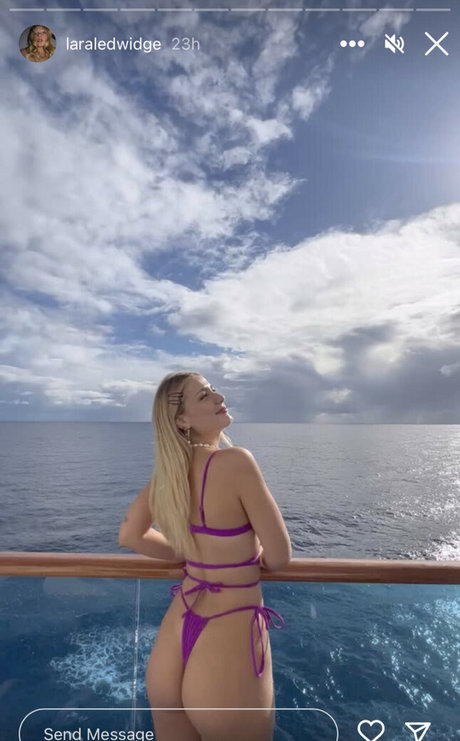 Lara Ledwidge naked model images