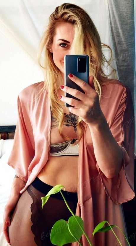 angysinxx model perfect archive