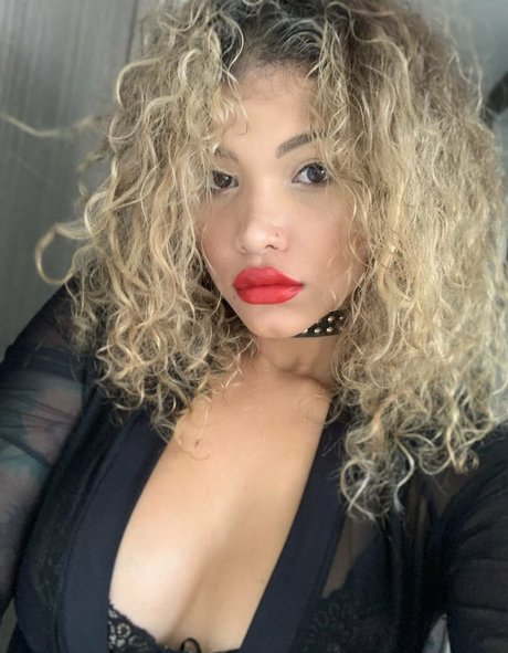 marcelaguzman model xxx images