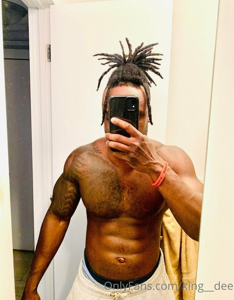 king__dee model free images