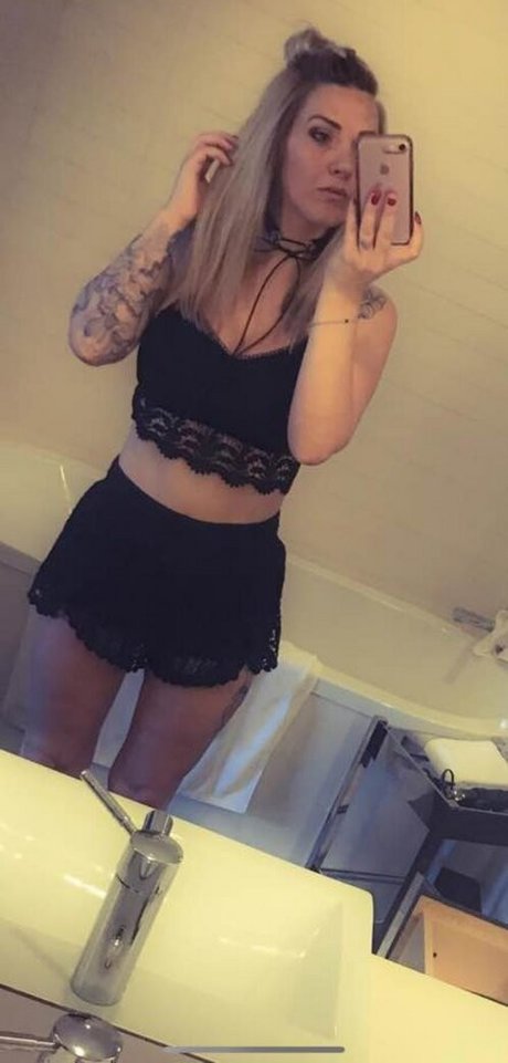 Sharni Knighton hd actress photos