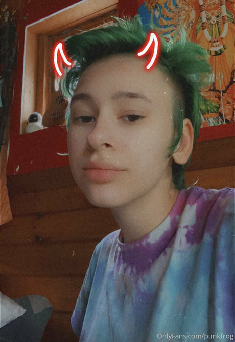 punkfrog model free galleries