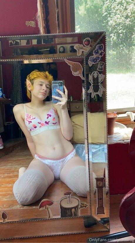 punkfrog best model photos