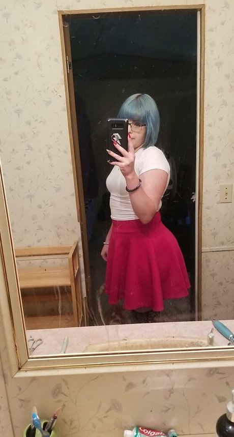 tabasaur art actress pic