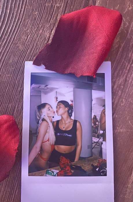 lifewithcay model pretty image