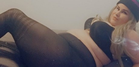 azismiss sex pornstar picture