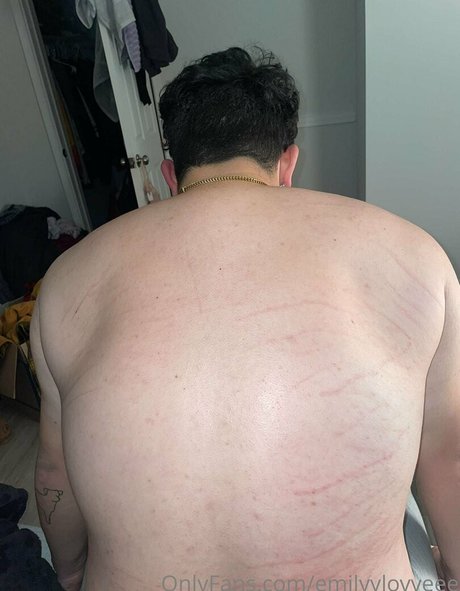 emilyylovveee exclusive actress img