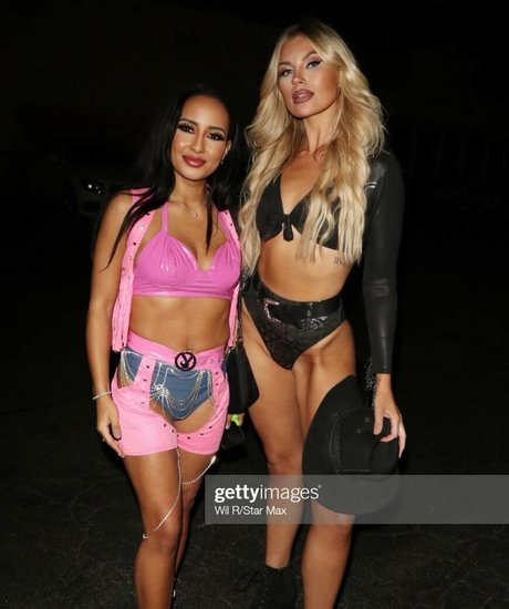 Phoebe Davis erotic pornstar image