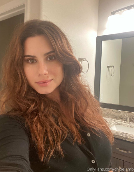 chloelamb exclusive actress photo