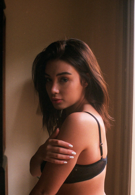 Ella Orten pretty star pictures