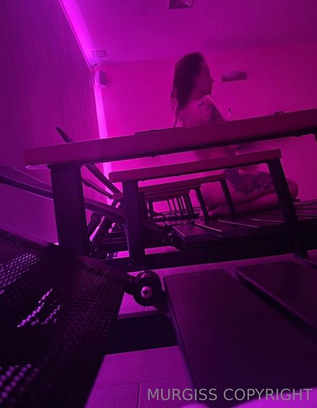 Murgiss free model picture