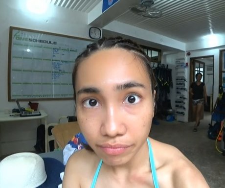 Offlinemandy star nudes image