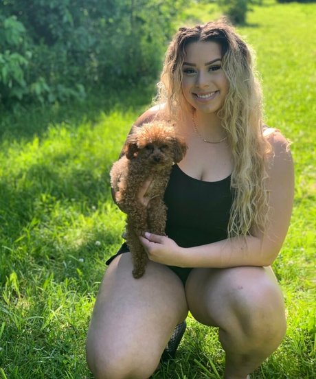 Blondiemami star erotic photo