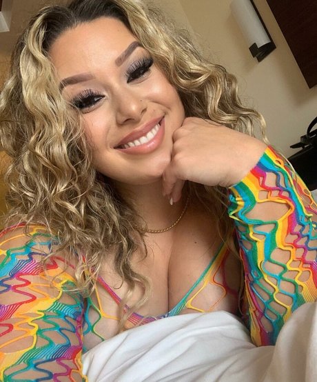 Blondiemami Profile pic