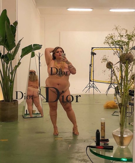 Lovaeij high quality actress gallery