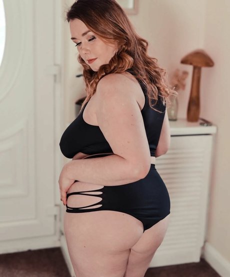 Ivy Wild beautiful star archive