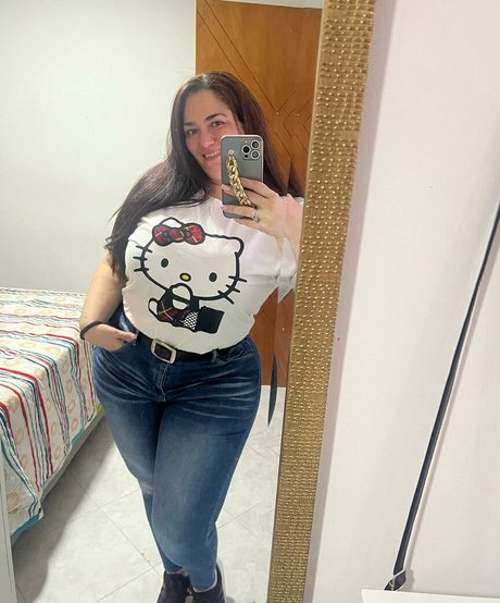 Patricia Curvy XXL pornstar pretty image