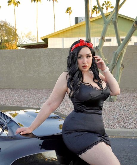 famous asian onlyfans pornographic pictures