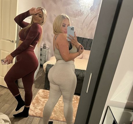 Molly O Shea hot model gallery