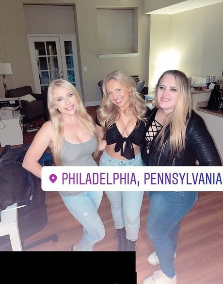 Rhiannon C best star picture