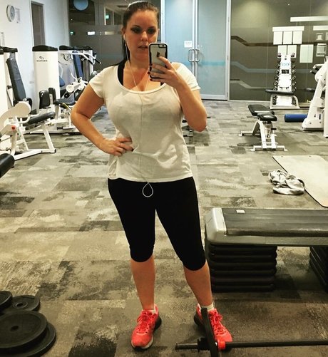 Chloe G model nice photos