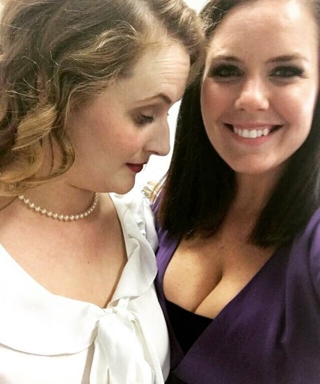 Chloe G erotic actress pic