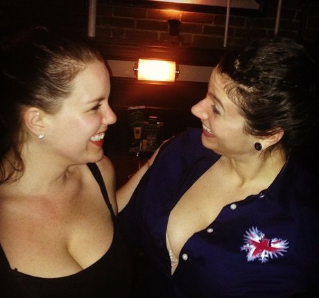 Chloe G model pretty pic