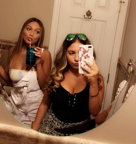 Jenna T sexy model gallery