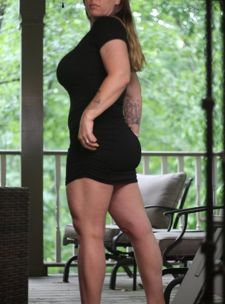 ASMRDailyRoutine exclusive model photo