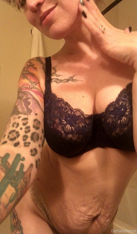 denalireese beautiful pornstar pictures