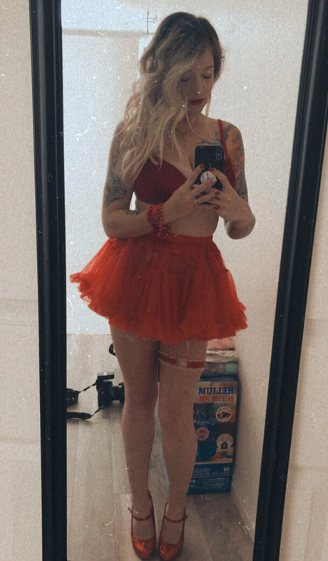 denalireese model sexy image