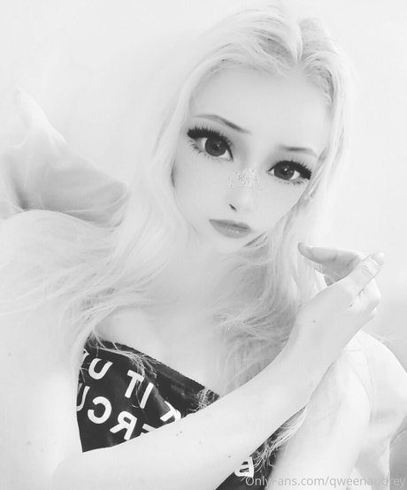 qweenaudrey model best images