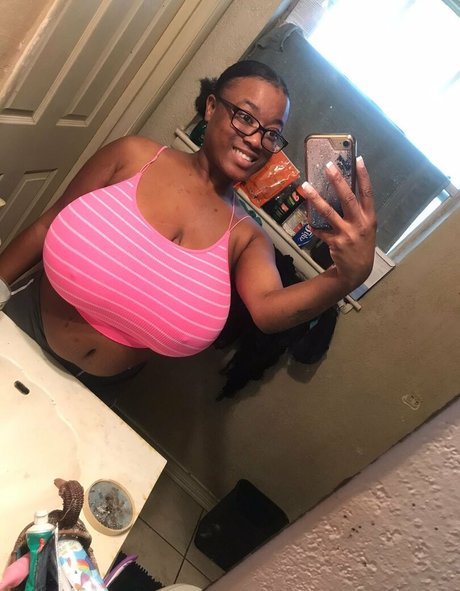 idreamofebony beautiful model picture