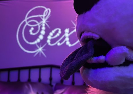 emmawerewuff hot star photo