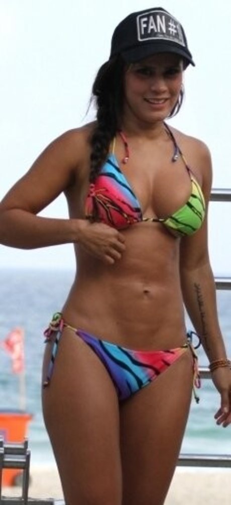 AndreaEspadaTv star erotic gallery