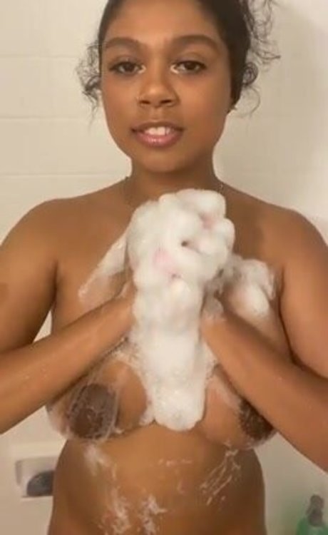 realmarinalina sexy actress img