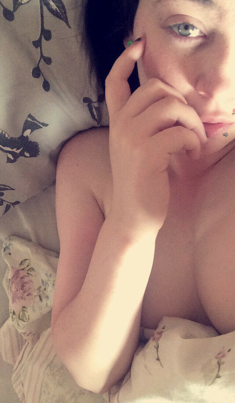 Rising Phoenix pornstar perfect photos