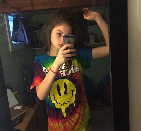 Lily Ana Alexander porn model archive