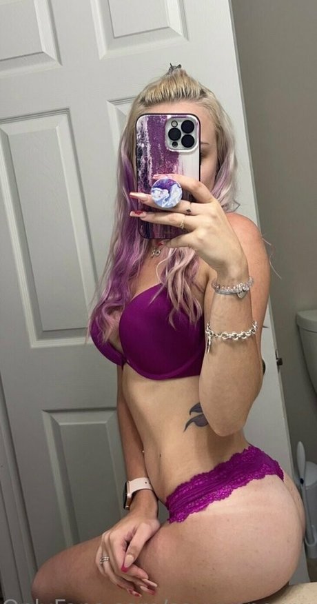 savvysnoww high quality actress gallery