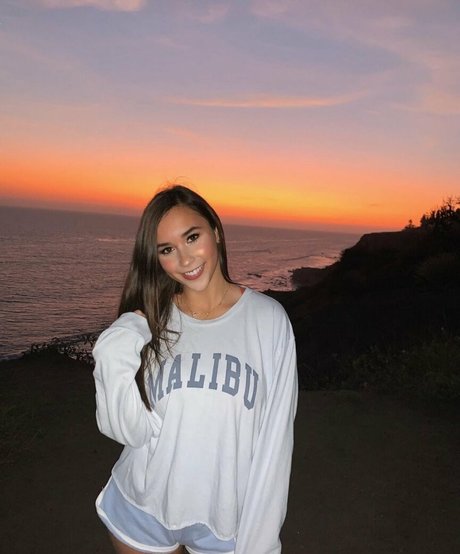 X a n t h e exclusive actress image