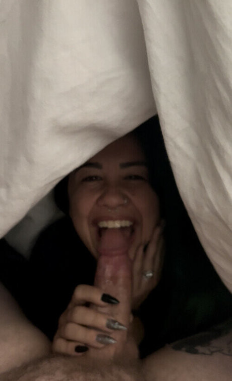 wecallhervanessa nudes actress picture