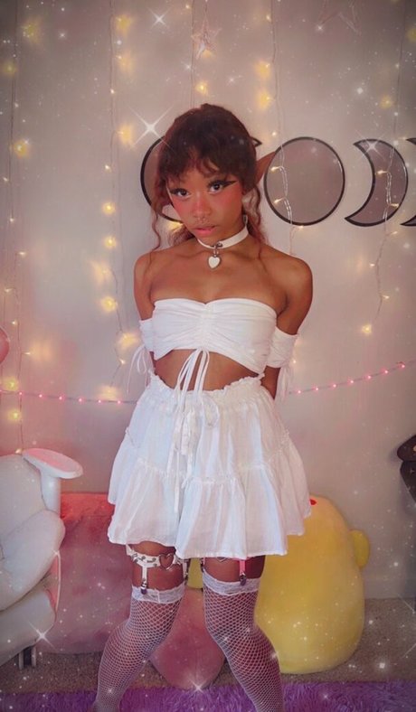 AccelGirl hot model photos