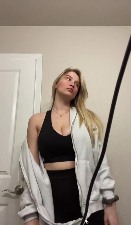 natnevv erotic actress pics