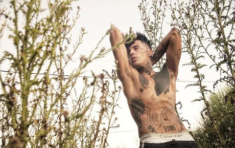 freelove666 hot model images